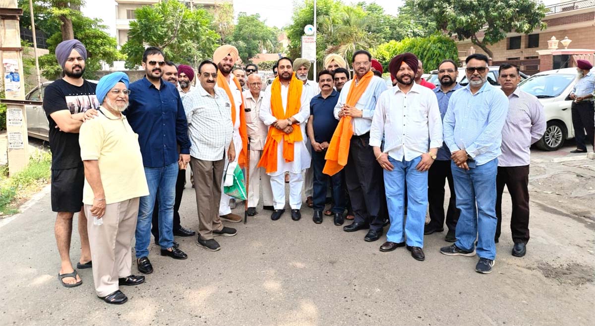 Cleaning of roads and streets started in view of the arrival of monsoon - Amarjit Singh Jeeti Sidhu.